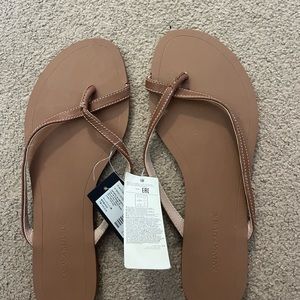 Brown Banana Republic sandals